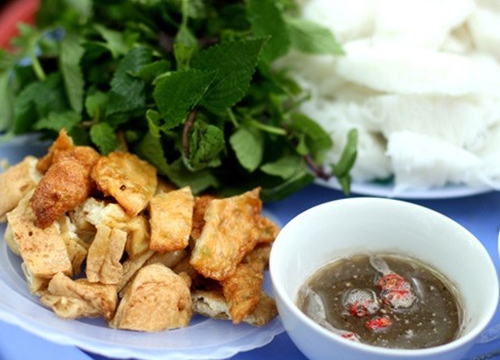 Bún đậu chả cốm mắm tôm