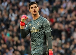 Real thăng hoa, Courtois làm được điều không tưởng, sánh ngang Ronaldo