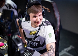 s1mple: "Không, tôi không nghĩ ZywOo giỏi hơn mình,100% không một ai cả"