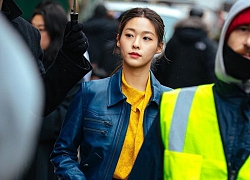 2 thái cực của 2 mỹ nhân xứ Hàn tại NYFW: Tiffany ăn diện trễ nải khoe vòng 1, Seolhyun ngày thường gợi cảm nay lại kín như bưng