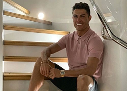 C.Ronaldo để lại ấn tượng với hình ảnh chăm con gái ngọt ngào