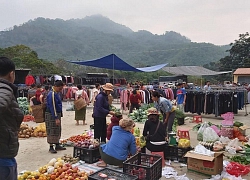 Đi chợ biên giới Na Mèo