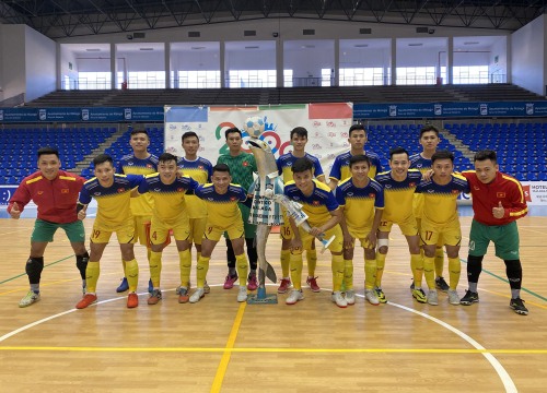 ĐT futsal Việt Nam đại thắng tại Tây Ban Nha