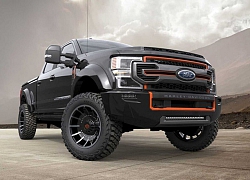 Ford F-250 x Harley-Davidson: Khi siêu bán tải kết hợp cùng mô-tô cổ điển!