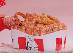 Hãng KFC bán guốc cao su, thơm mùi gà rán giá 60 USD