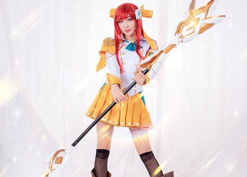 LMHT: Ngẩn ngơ trước vẻ thanh khiết ngọt ngào của cosplay Lux Học Viện Anh Hùng