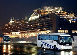 14 người Mỹ trên du thuyền Diamond Princess nhiễm nCoV bay về nước cùng hơn 200 đồng hương