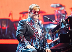 Elton John viêm phổi nặng, mất giọng huỷ ít nhất 2 show diễn