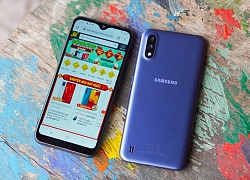 Galaxy A01 đang được giảm 300k, giá đã rẻ nay còn rẻ hơn nữa này bạn ơi, mua ngay có cơ hội trúng thưởng tiền tỷ