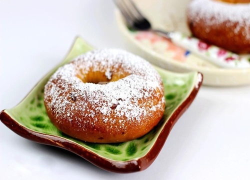 Bánh doughnut vị pho mát thơm ngon khó cưỡng