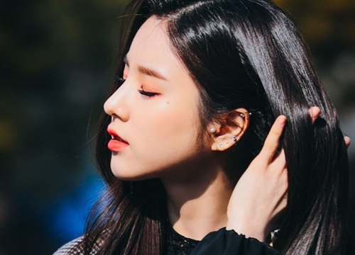 Heejin (LOONA) tiết lộ 2 idol mà cô muốn trở thành bạn thân nhất