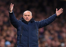 HLV Mourinho lập kỷ lục đáng quên khi Tottenham thua trận