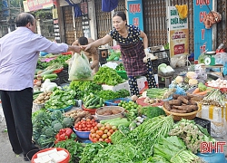 Thị trường tuần qua: Tiểu thương kêu trời vì COVID-19, mở mắt ra mất 4 triệu đồng