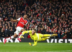 Aubameyang rực sáng, Arsenal lo mất 'sát thủ'