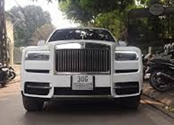 Chủ Rolls-Royce Phantom VIII siêu hiếm tại Việt Nam sắm thêm Cullinan với trang bị độc, nguồn gốc chiếc xe còn gây chú ý hơn