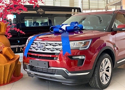 Đại lý giảm 300 triệu cho khách "giải cứu" xe Ford Explorer