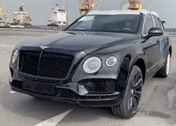 Hàng khủng Bentley Bentayga V8 Design Series đầu tiên cập bến Việt Nam