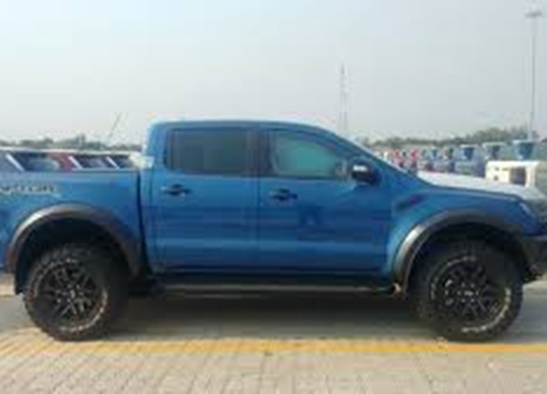 Lộ ảnh chi tiết siêu bán tải Ford Ranger Raptor 2020 vừa về Việt Nam với một vài chi tiết chưa được nâng cấp