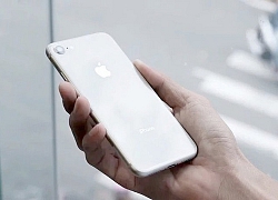 Sẽ không bao giờ có iPhone 9?