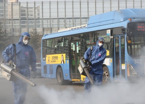 Sự che đậy, bất chấp của giáo phái làm virus lây lan ở Hàn Quốc