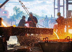 Giá thép giảm phiên thứ ba liên tiếp do hoạt động sản xuất suy yếu