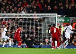 Liverpool thắng 18 trận liên tiếp sau màn lội ngược dòng