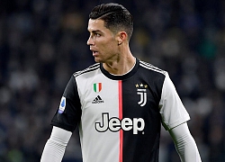 Lyon &#8211; Juventus: Diện mạo mới của Ronaldo