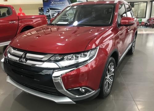 Mitsubishi Outlander 2.4 Premium đang có nhiều ưu đãi hấp dẫn