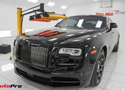 Sở hữu Rolls-Royce Wraith Black Badge đầu tiên Việt Nam nhưng chỉ chạy 4.000 km, đại gia Hà Nội bán xe với giá hơn 10 tỷ đồng