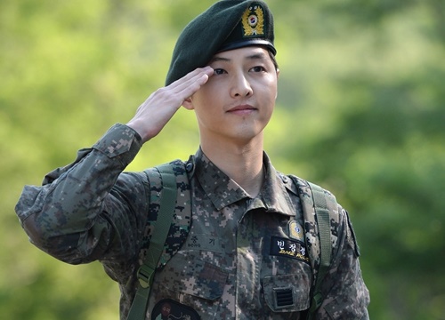 Song Joong Ki - nam thần màn ảnh xứ Kim Chi