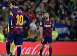 Bầu không khí ảm đạm bao trùm phòng thay đồ Barca