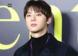 Hwang Min Hyun bị nghi nhiễm virus COVID-19 sau khi trở về từ Milan Fashion Week, đại diện NU'EST chính thức lên tiếng