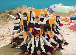 IZ*ONE sau 2 tuần comeback: phá kỷ lục 1 tuần của TWICE sau... 1 ngày, sánh ngang cùng BTS, EXO, tiến gần tới cột mốc "khủng" của SNSD