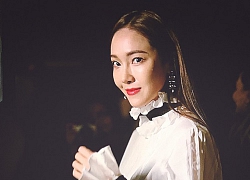 Jessica Jung nổi bật với phong cách quý cô cổ điển tại show Hermes