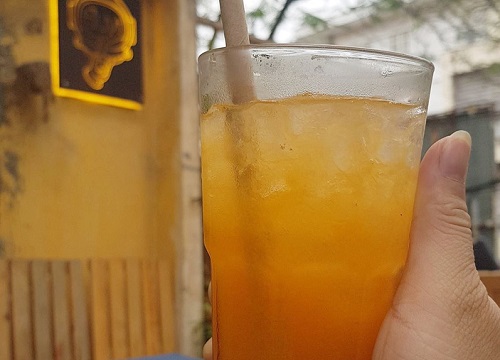 Một gia đình bị dân mạng bức xúc truy lùng sau khi khoe "chiến tích" đi cafe làm vỡ ly của quán, còn tiếc rẻ vì phải đền 30 nghìn