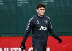 Vì sao Daniel James "mất tích" trong trận đấu với Everton?