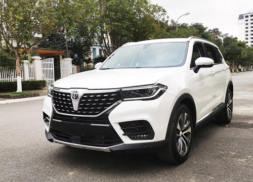 Brilliance V7 - 'BMW Trung Quốc' giá hơn 700 triệu đồng