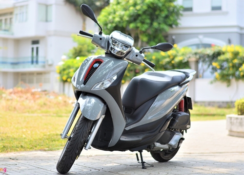 Đánh giá Piaggio Medley 2020 - nặng nề và nhiều tiện nghi