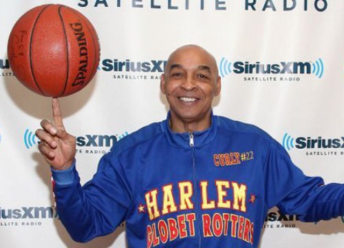 Huyền thoại "Curly" Neal của Harlem Globetrotters qua đời