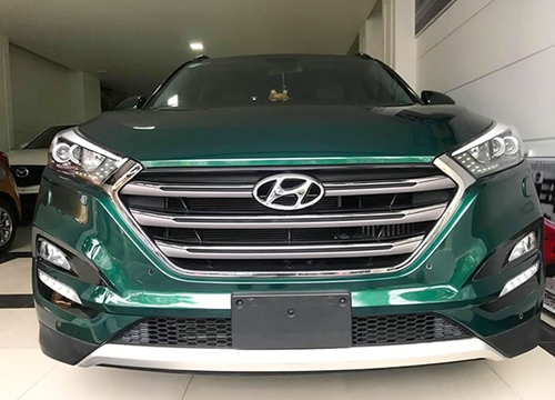 Hyundai Tucson màu xanh lục bảo rao bán 820 triệu tại Việt Nam