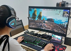 Khi nữ streamer bắn PUBG, không cần "tay to" chỉ cần ngô nghê, đáng yêu là đủ khiến cộng đồng đắm đuối!