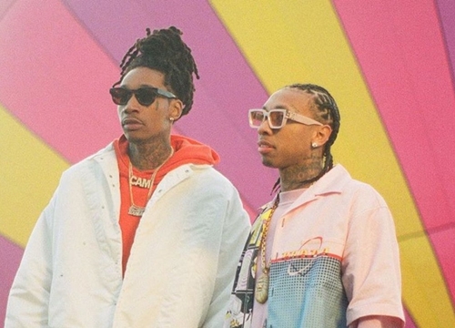 Muốn biết nghệ thuật xin "Contact" trong nháy mắt là như thế nào, nghe ca khúc mới của Wiz Khalifa và Tyga là biết