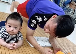 Ở nhà rảnh rỗi, tuyển thủ Việt Nam tranh thủ dạy con trai... tập plank: Có khác gì bố con nhà Ronaldo đâu