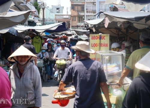 Phòng dịch Covid-19: Những thay đổi tích cực tại khu chợ dân sinh