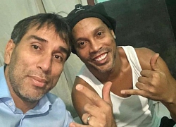 'Ronaldinho không ổn chút nào'