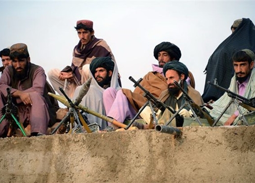 Taliban thực hiện nhiều cuộc tấn công nhằm vào quân đội Afghanistan