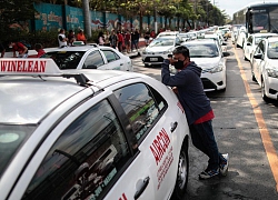 Philippines: Lén lút trốn ra khỏi nhà trong đêm phong tỏa, 5 người dân bị nhốt vào chuồng chó