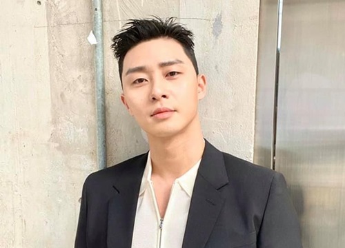 Park Seo Joon đổi phong cách mái tóc, liệu có gây sốt như thời 'Itaewon Class'?