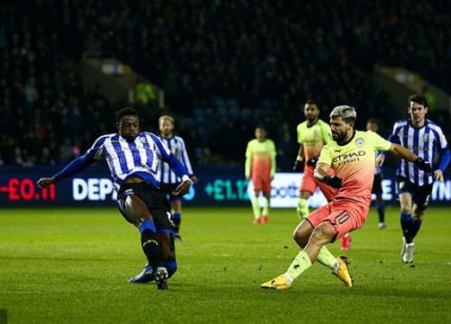 Aguero tỏa sáng đưa Man City vào tứ kết FA Cup