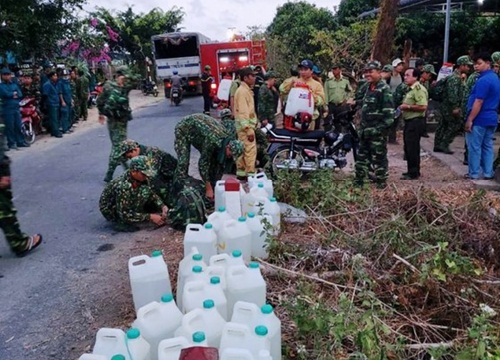 Cháy 6ha rừng ở núi Cấm